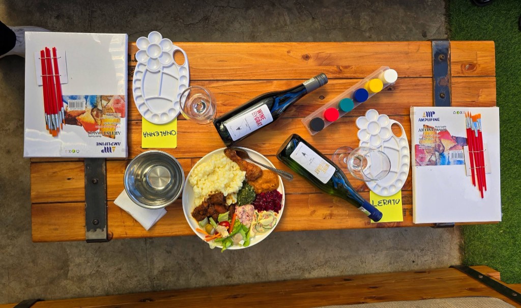 Sip & Paint table
